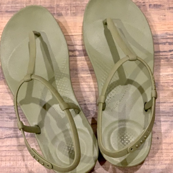 Fitflop Shoes - Fitflop brand sandals size 9